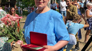 Режиссёр агиттеатра «Поиск»  Валентина Михайловна Хомова удостоена награды Президента России